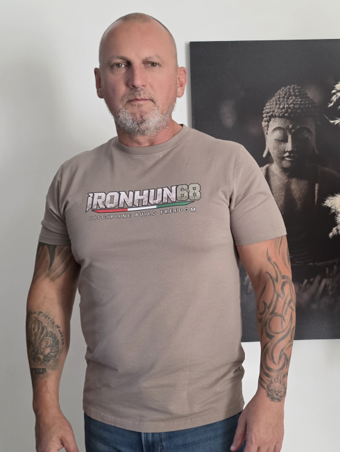 Rövid ujjú póló