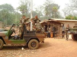 2004-2005 Elefántcsontpart, kimozdultunk